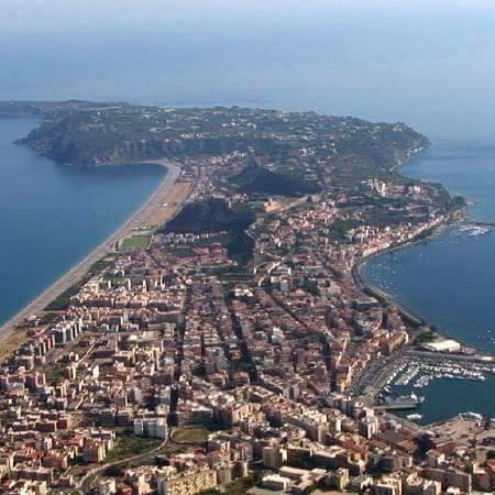 Castello Di Sotto Acomodação com café da manhã Milazzo Quarto foto
