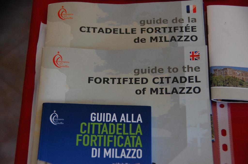 Castello Di Sotto Acomodação com café da manhã Milazzo Exterior foto